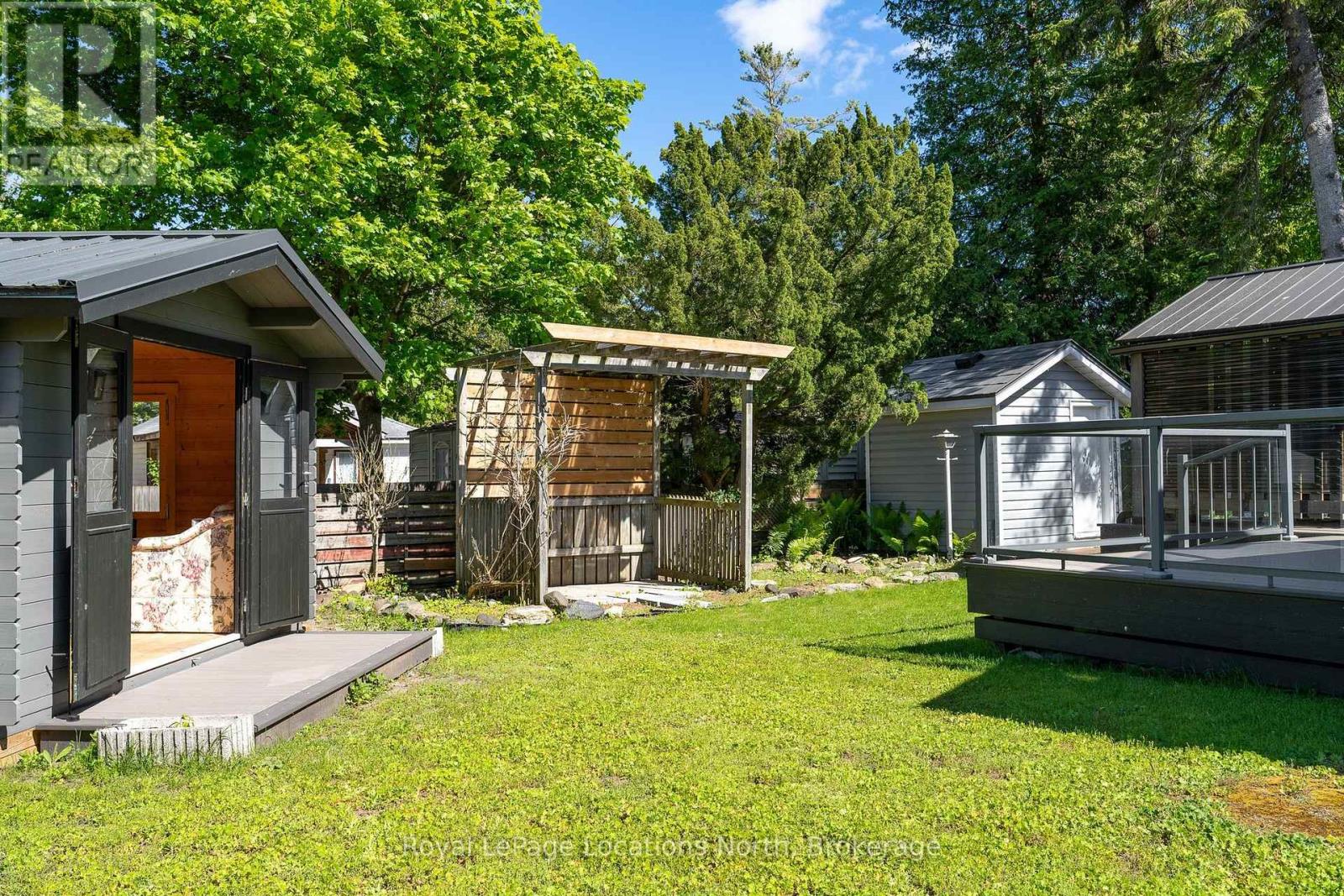 29 69TH STREET N - 36
