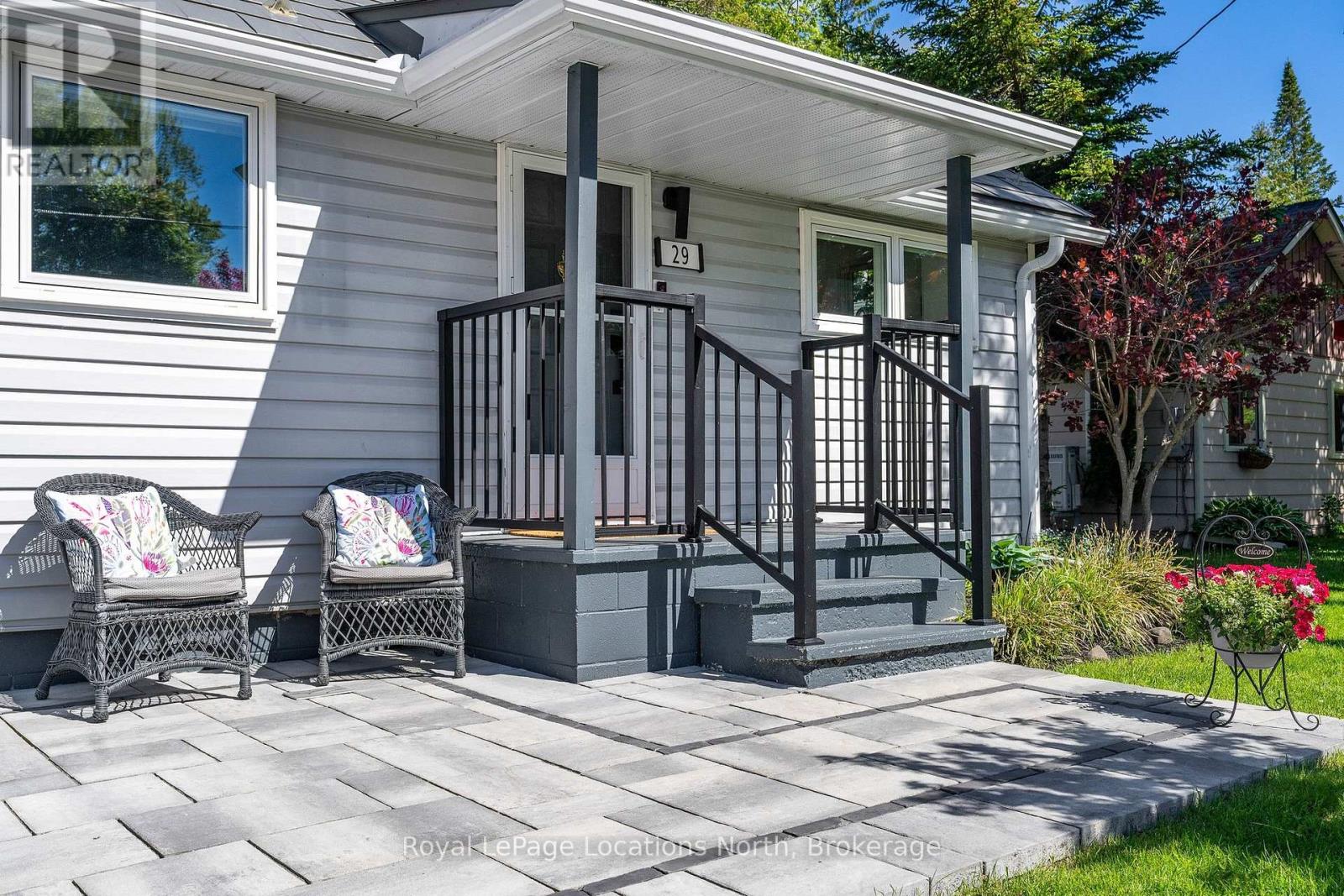 Paver Patio for Relaxing