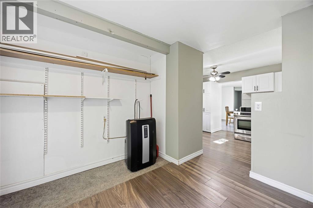 534 Plympton STREET - 20