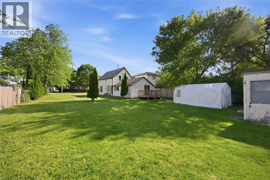 534 Plympton STREET - 31