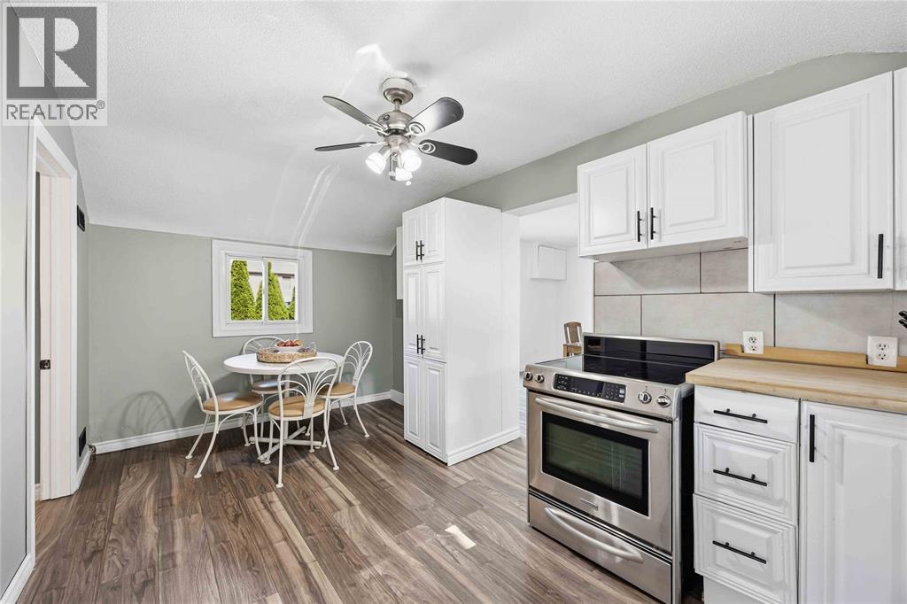 534 Plympton STREET - 15