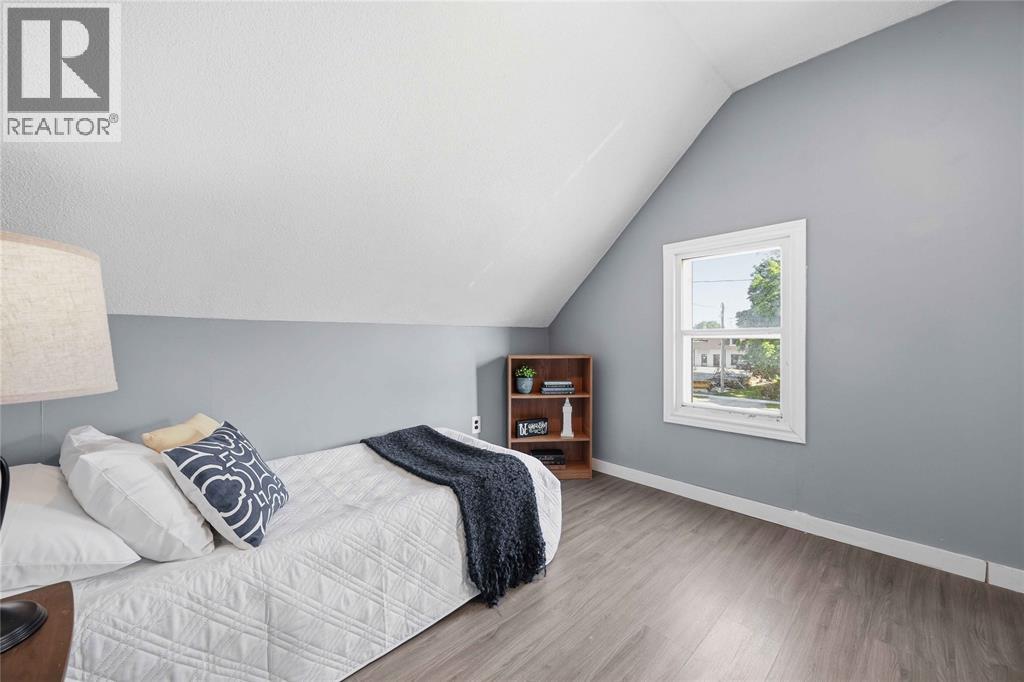 534 Plympton STREET - 24