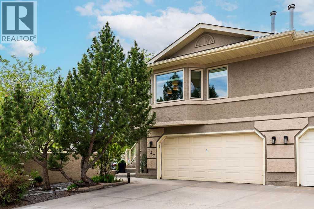 147 Silver Creek Mews NW - 1