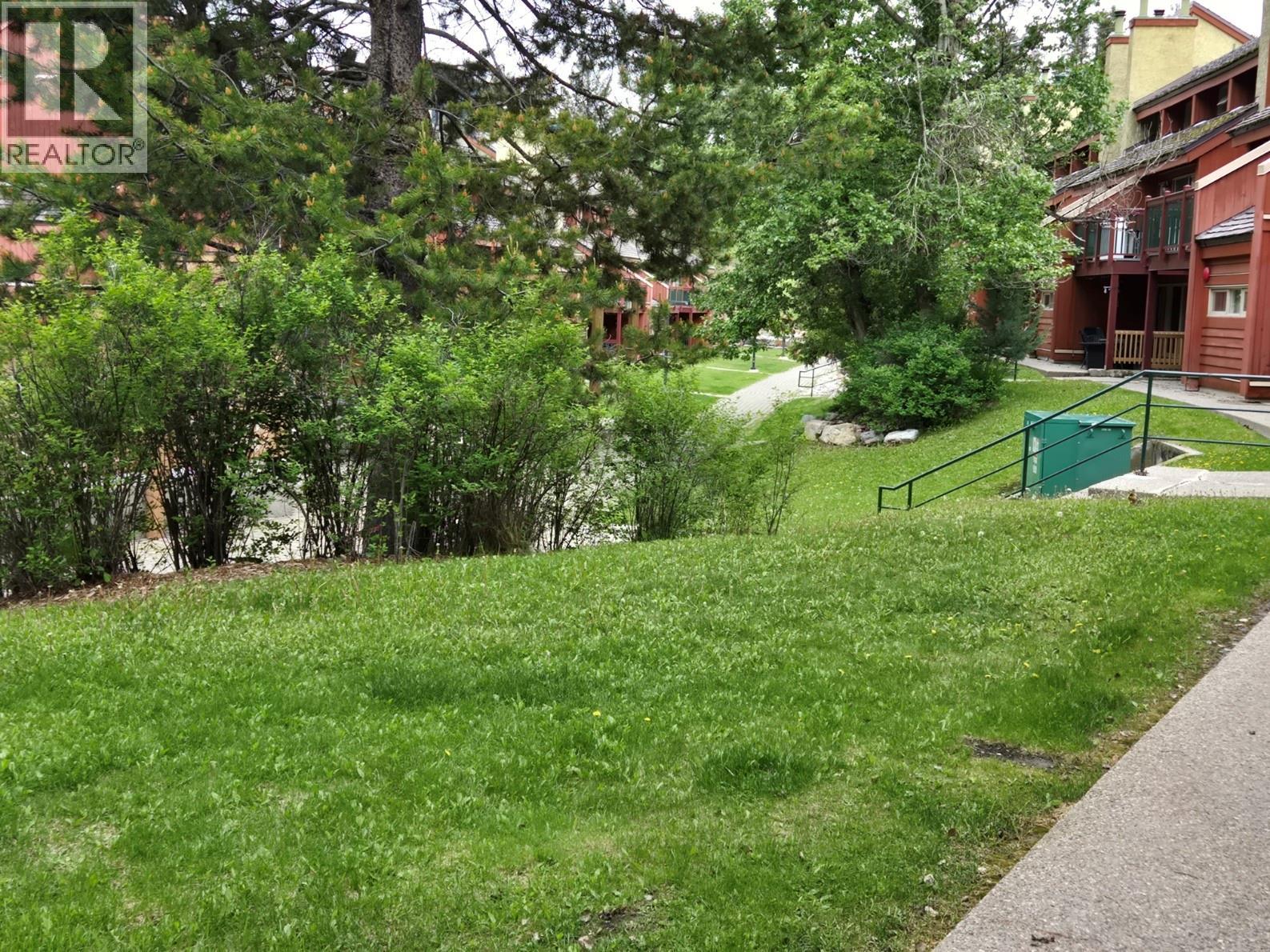 #908 2030 Panorama Drive - Image 2