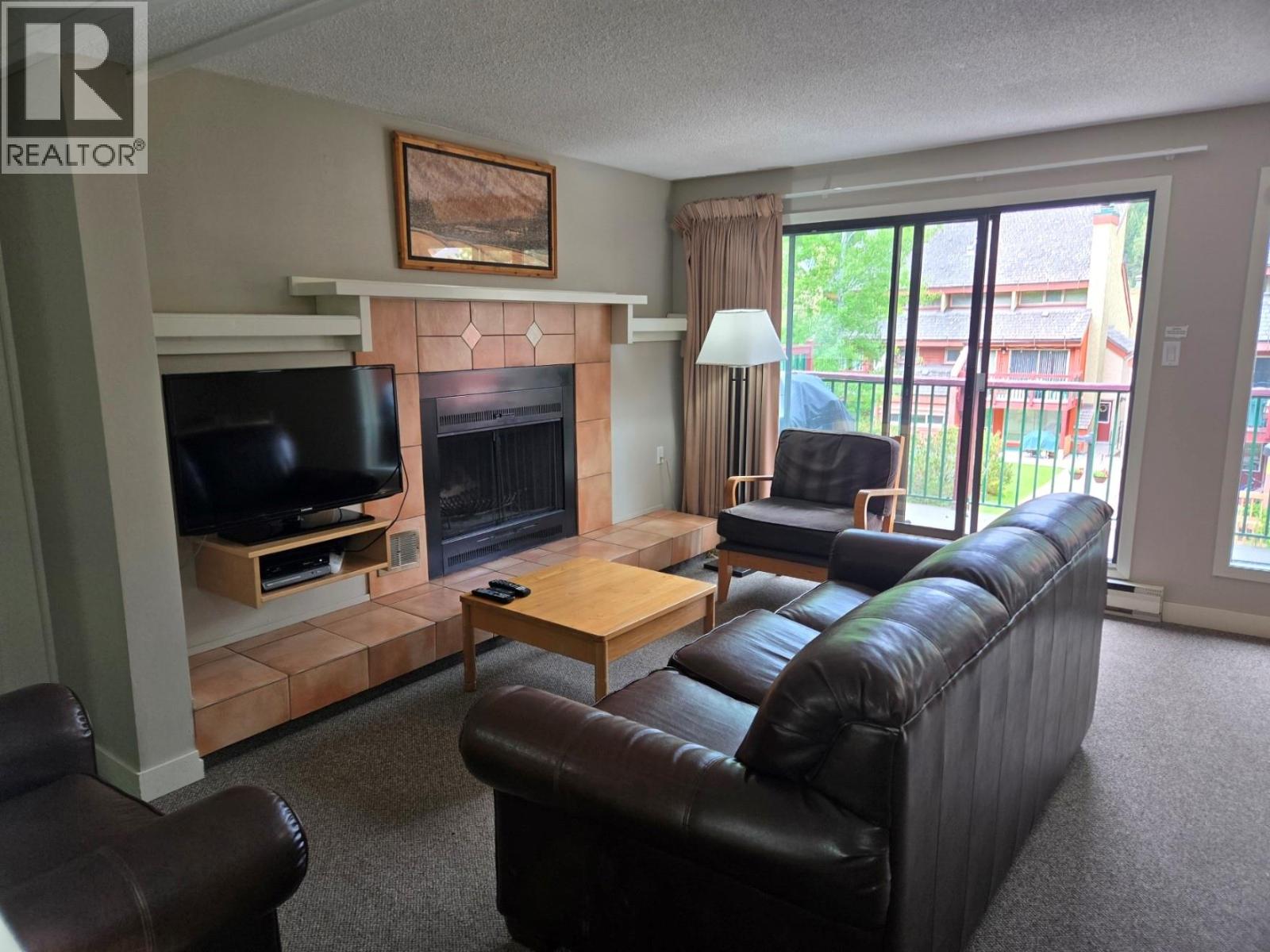 #908 2030 Panorama Drive - Image 3