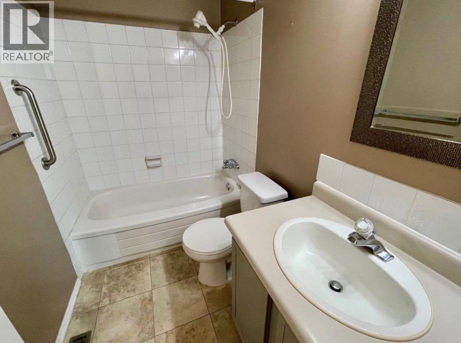 81 Cedar Springs Gardens SW - 13