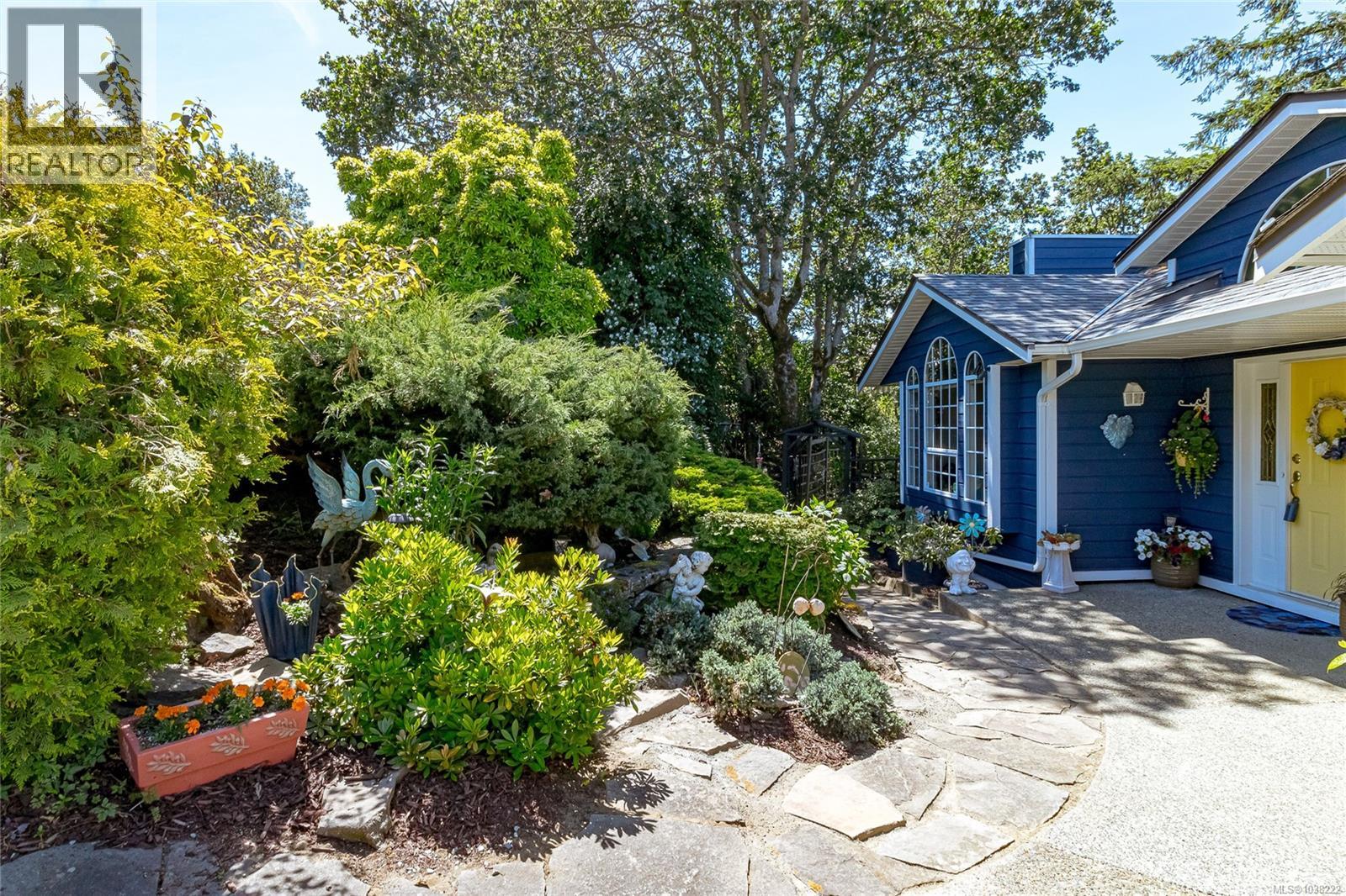 6282 Thomson Terr, Duncan