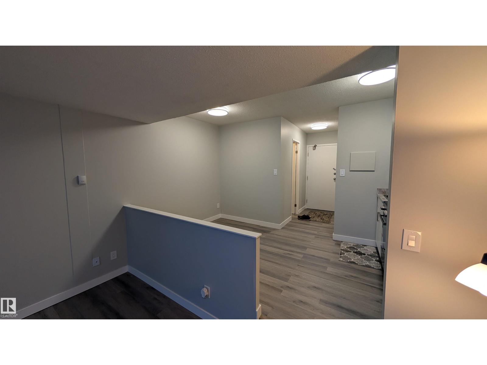 #714 10160 114 ST NW - 5