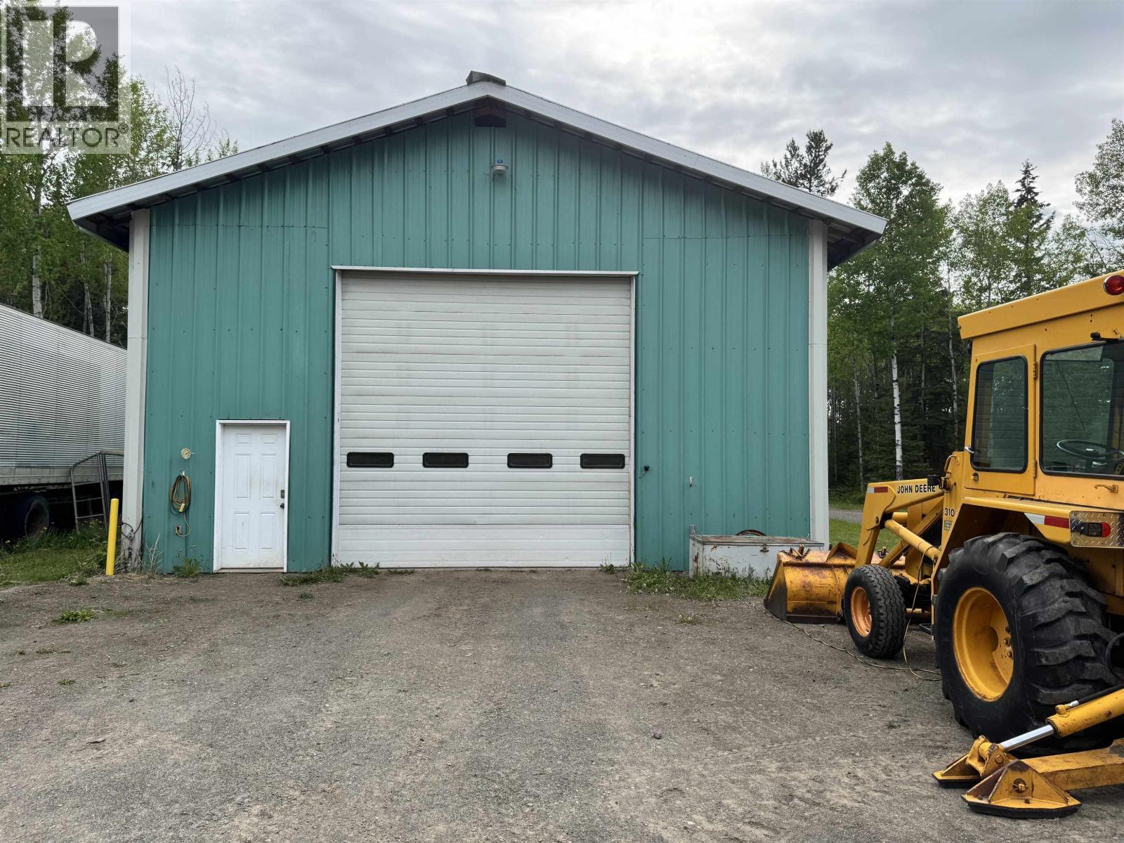 6436 ERICKSON ROAD - 25