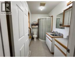 6436 Erickson Road, 100 Mile House, BC V0K1X3 Photo 14
