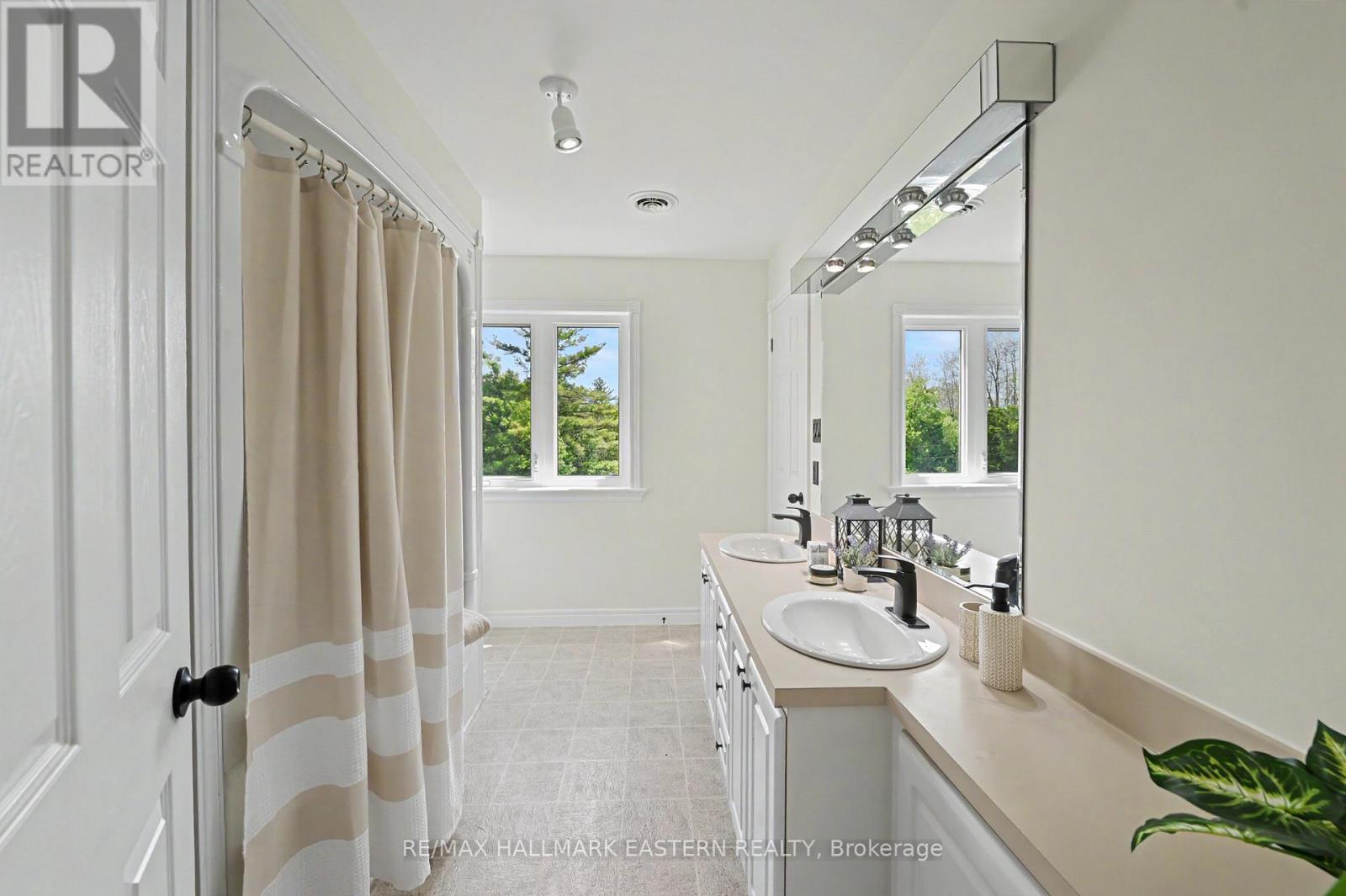4038 SPRING ROAD - 33