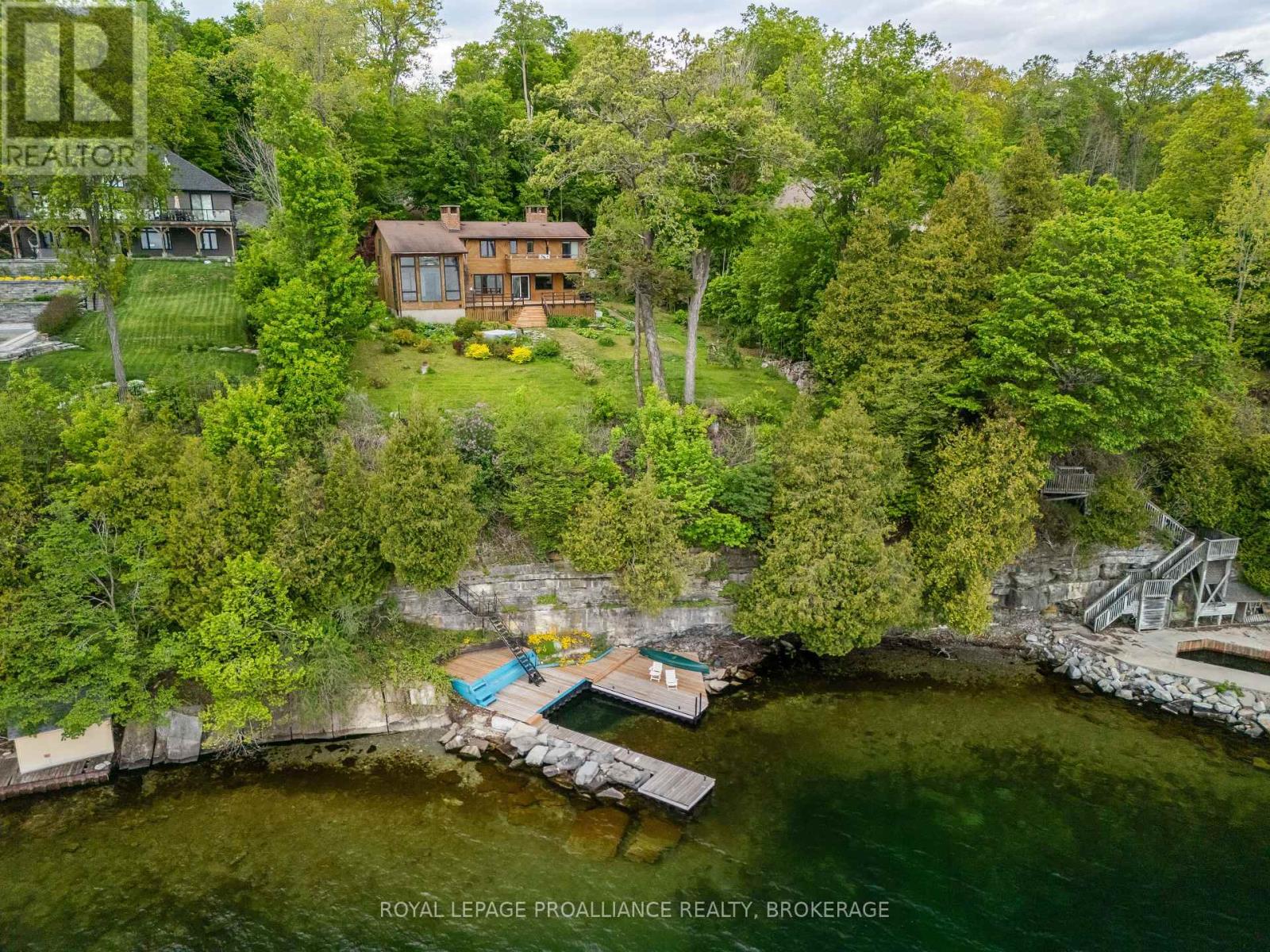 20 RIVERSIDE DRIVE - 1