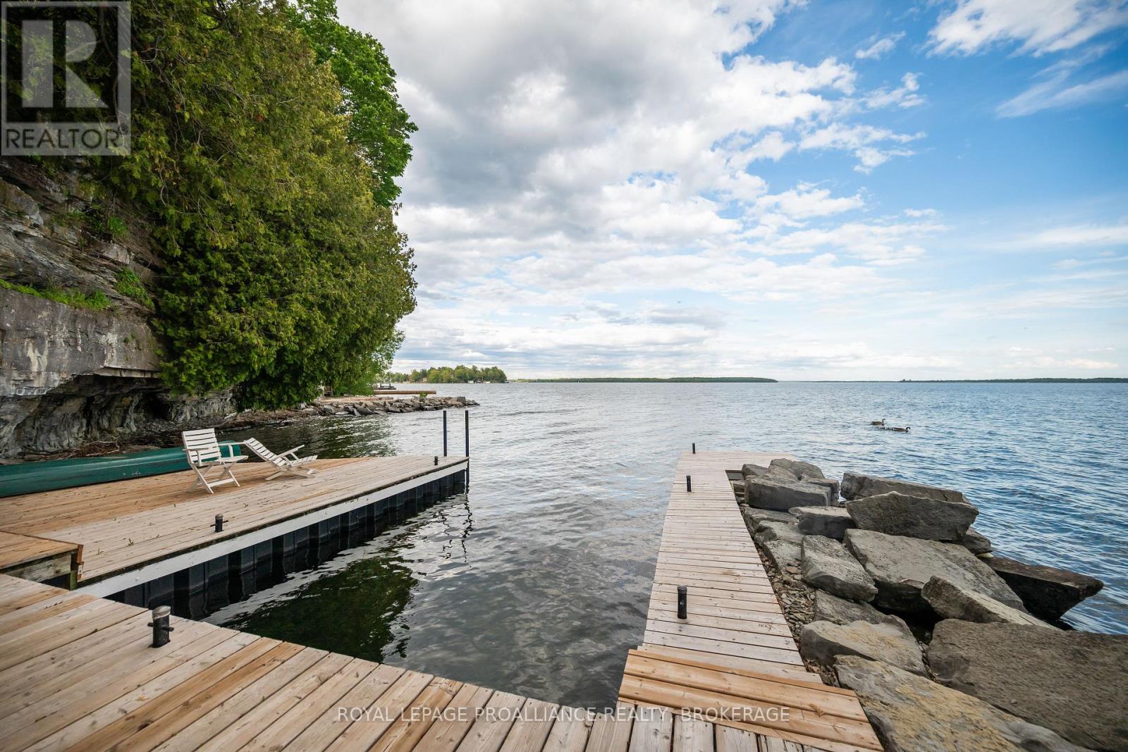 20 RIVERSIDE DRIVE - 45
