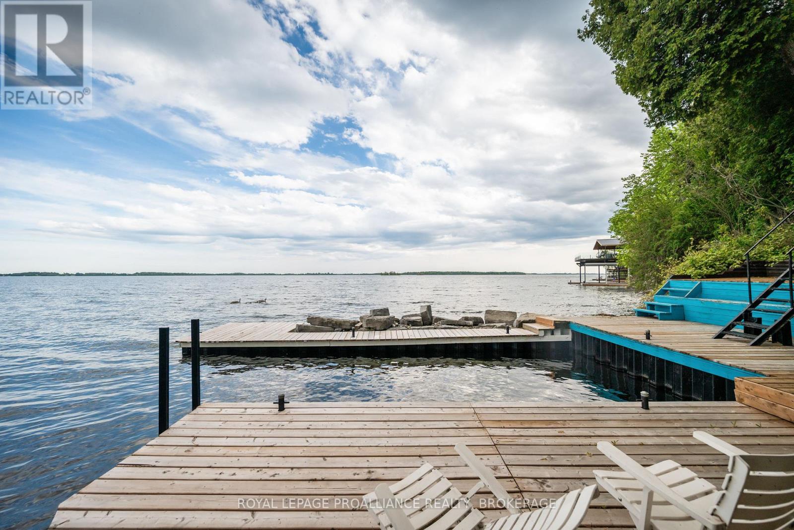 20 RIVERSIDE DRIVE - 46