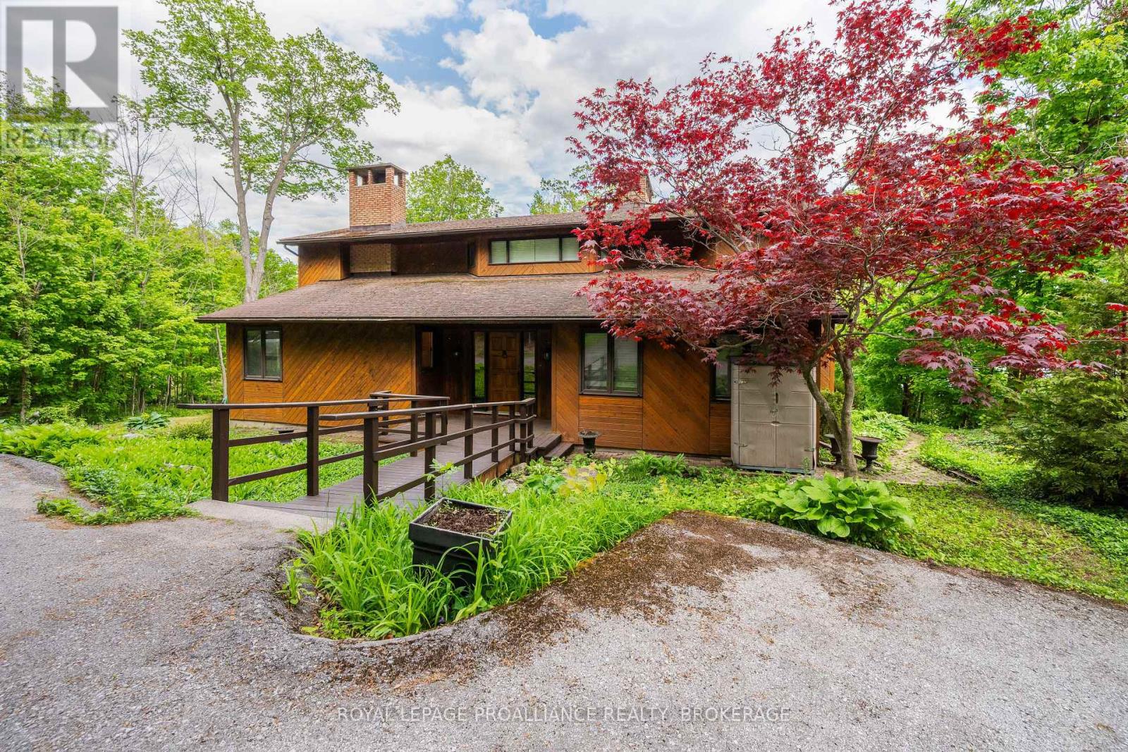 20 RIVERSIDE DRIVE - 5
