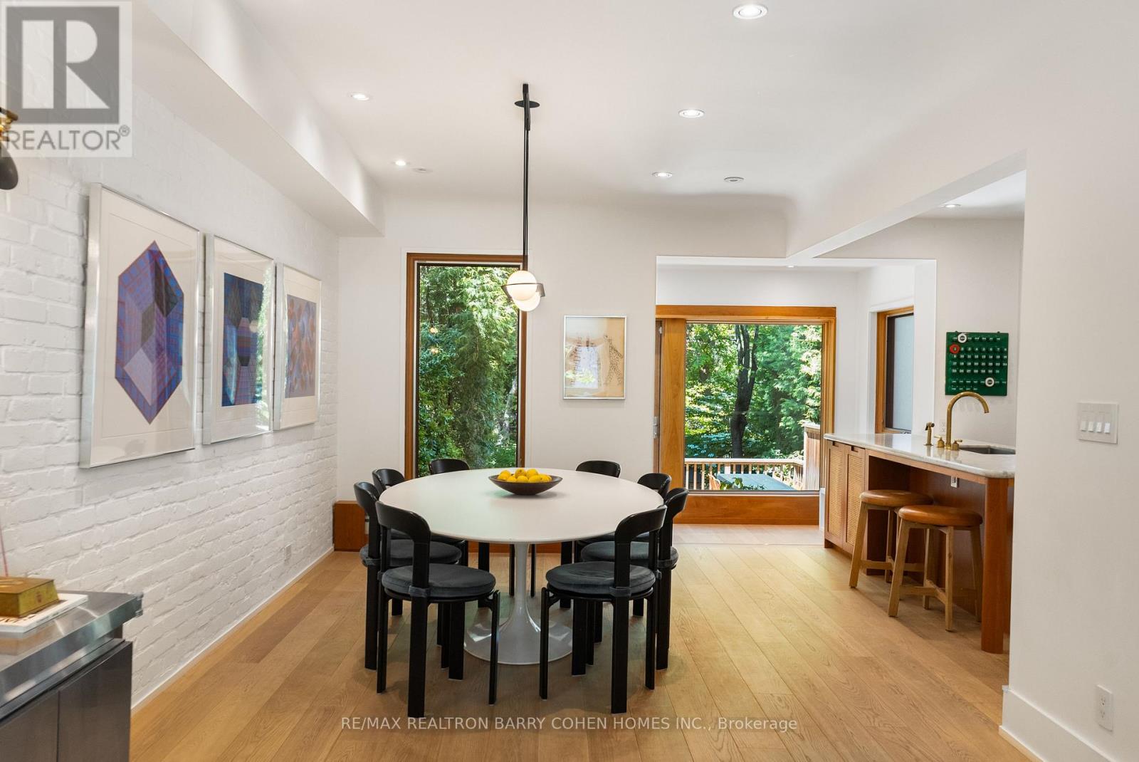 36 WOODLAWN AVENUE W - 14