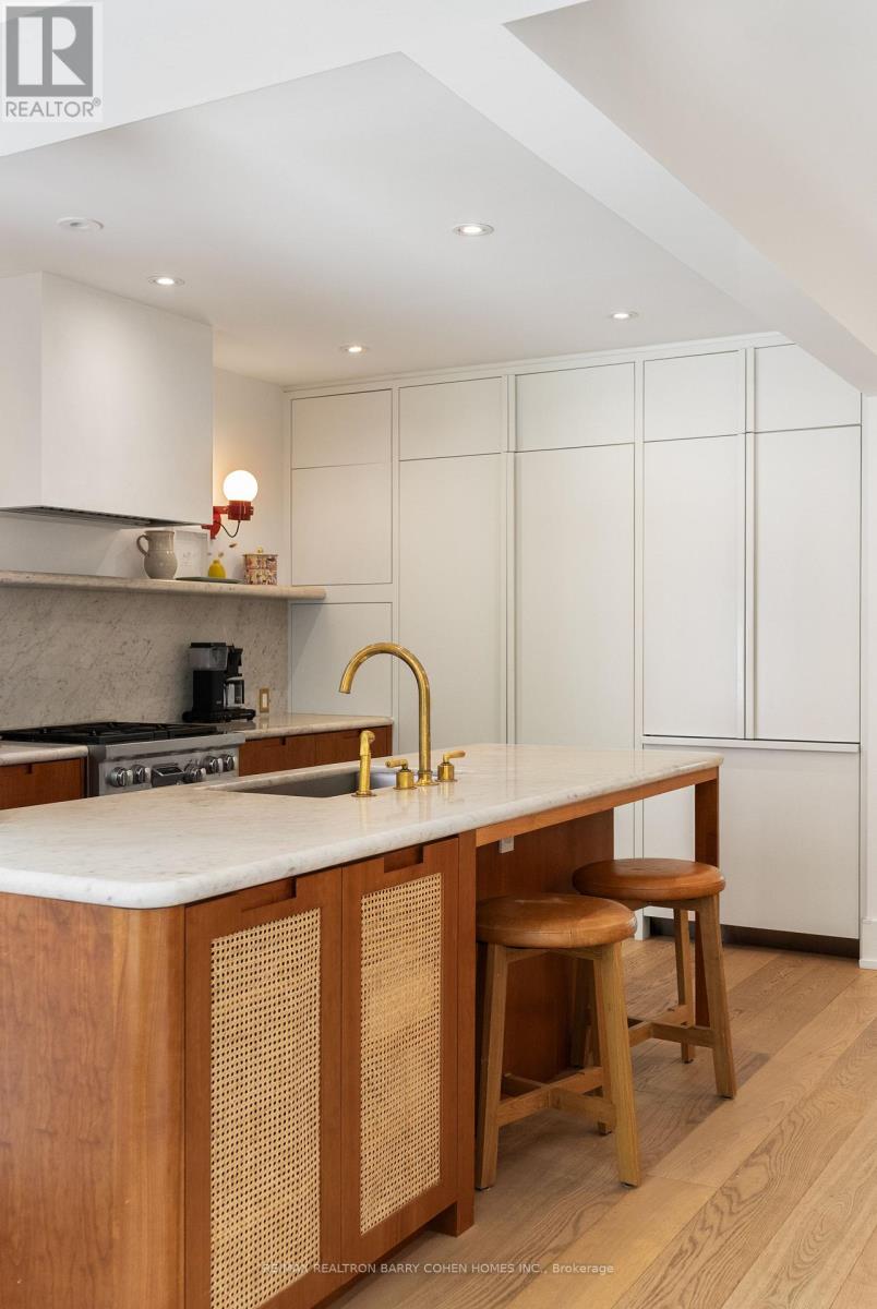 36 WOODLAWN AVENUE W - 20