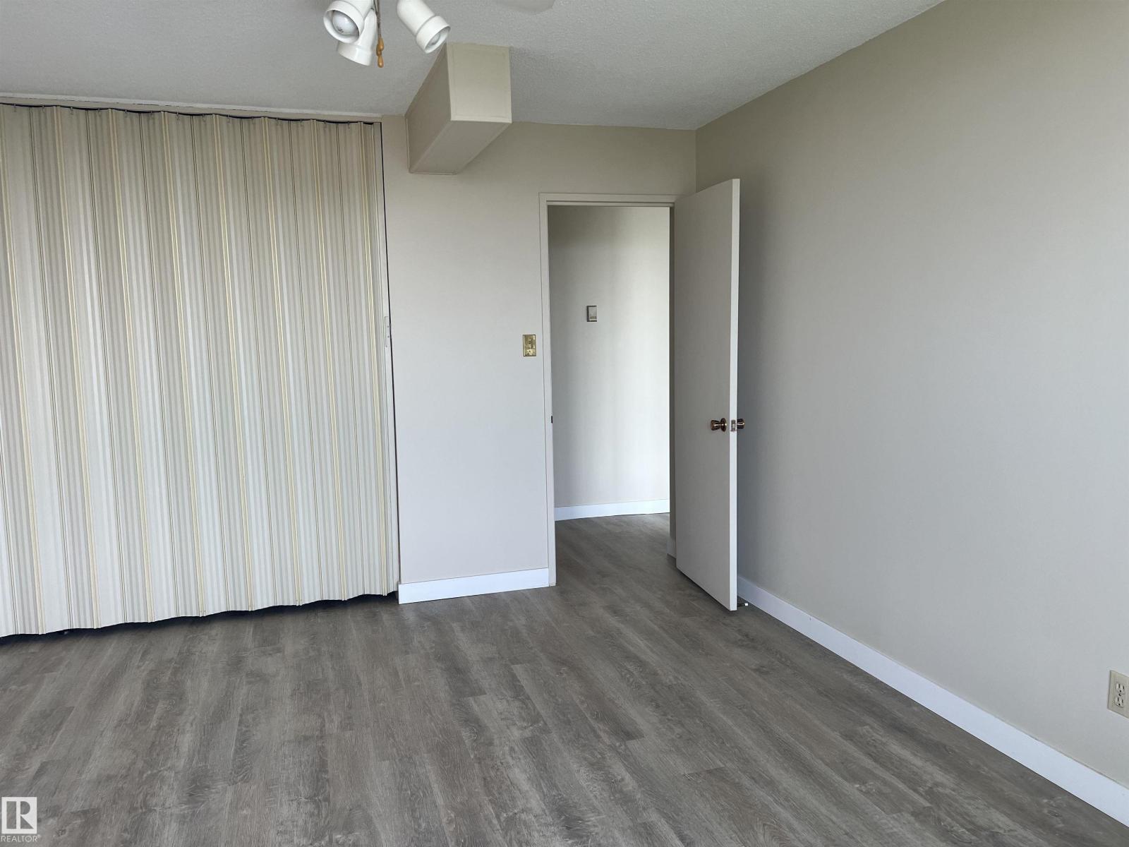 #1802 PH 9835 113 ST NW NW — photo 10