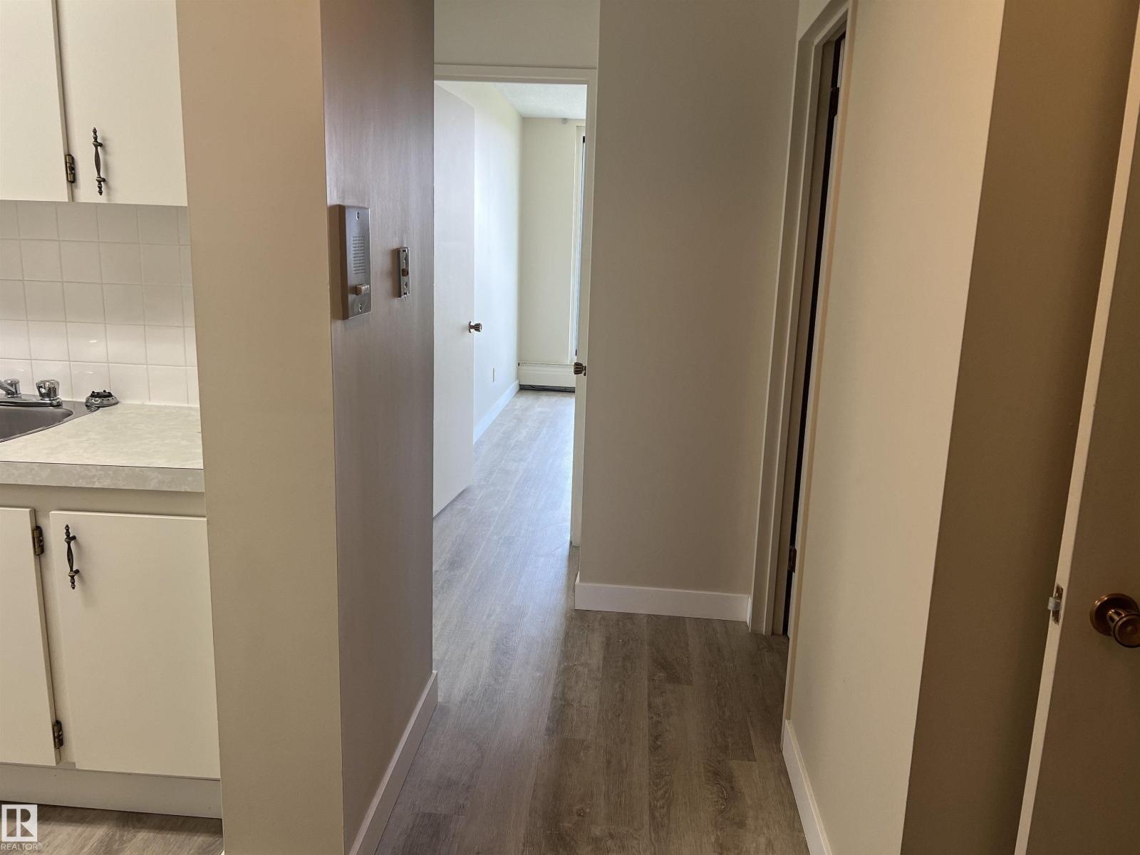 #1802 PH 9835 113 ST NW NW — photo 22