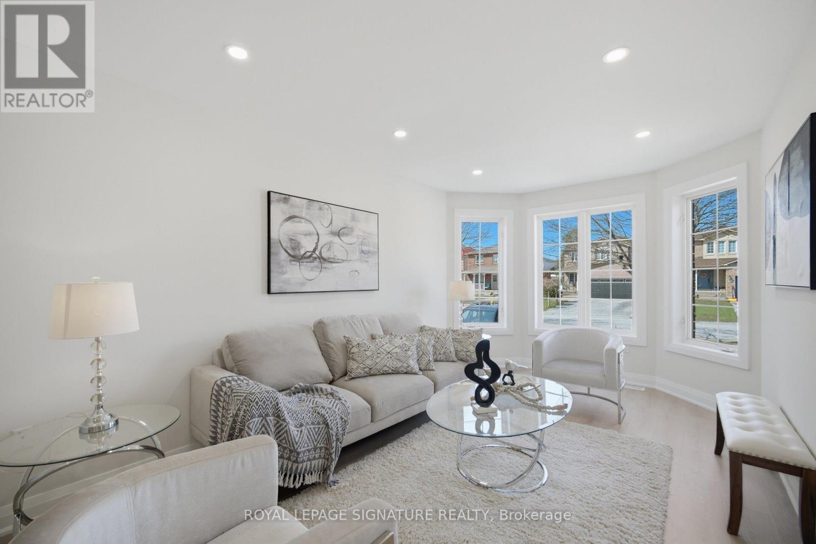 11 WESSENGER DRIVE - 6