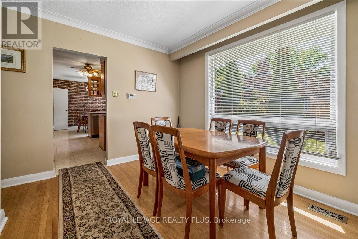 665 VANESSA CRESCENT - 11