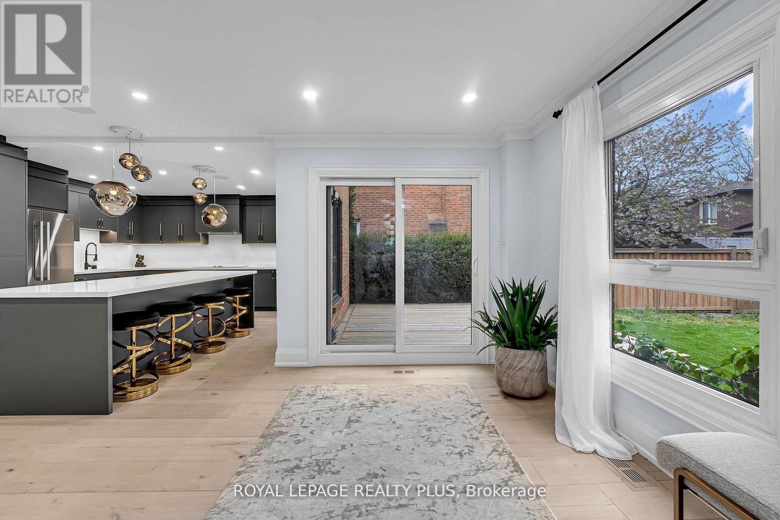 4344 DALLAS COURT - 13