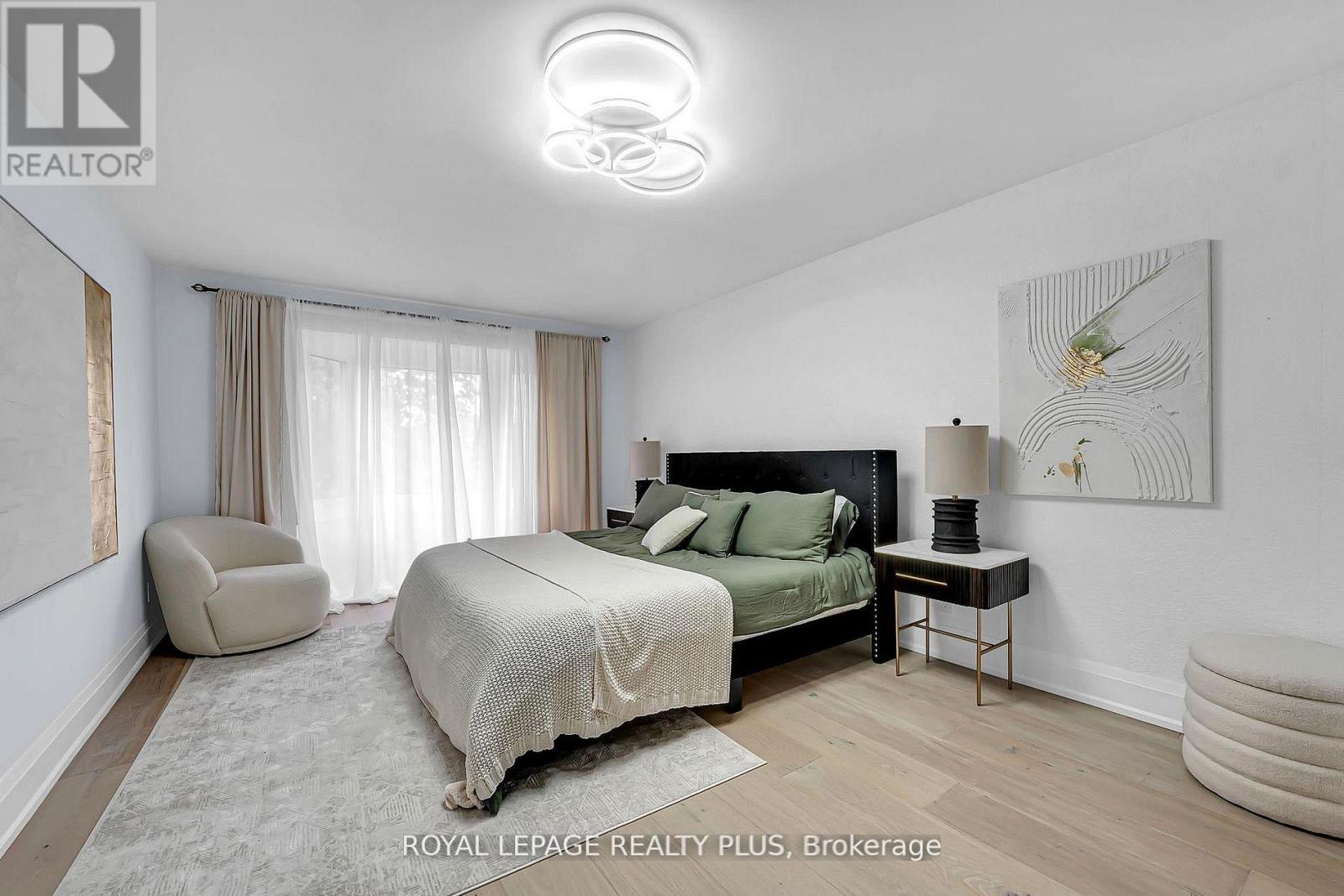 4344 DALLAS COURT - 24