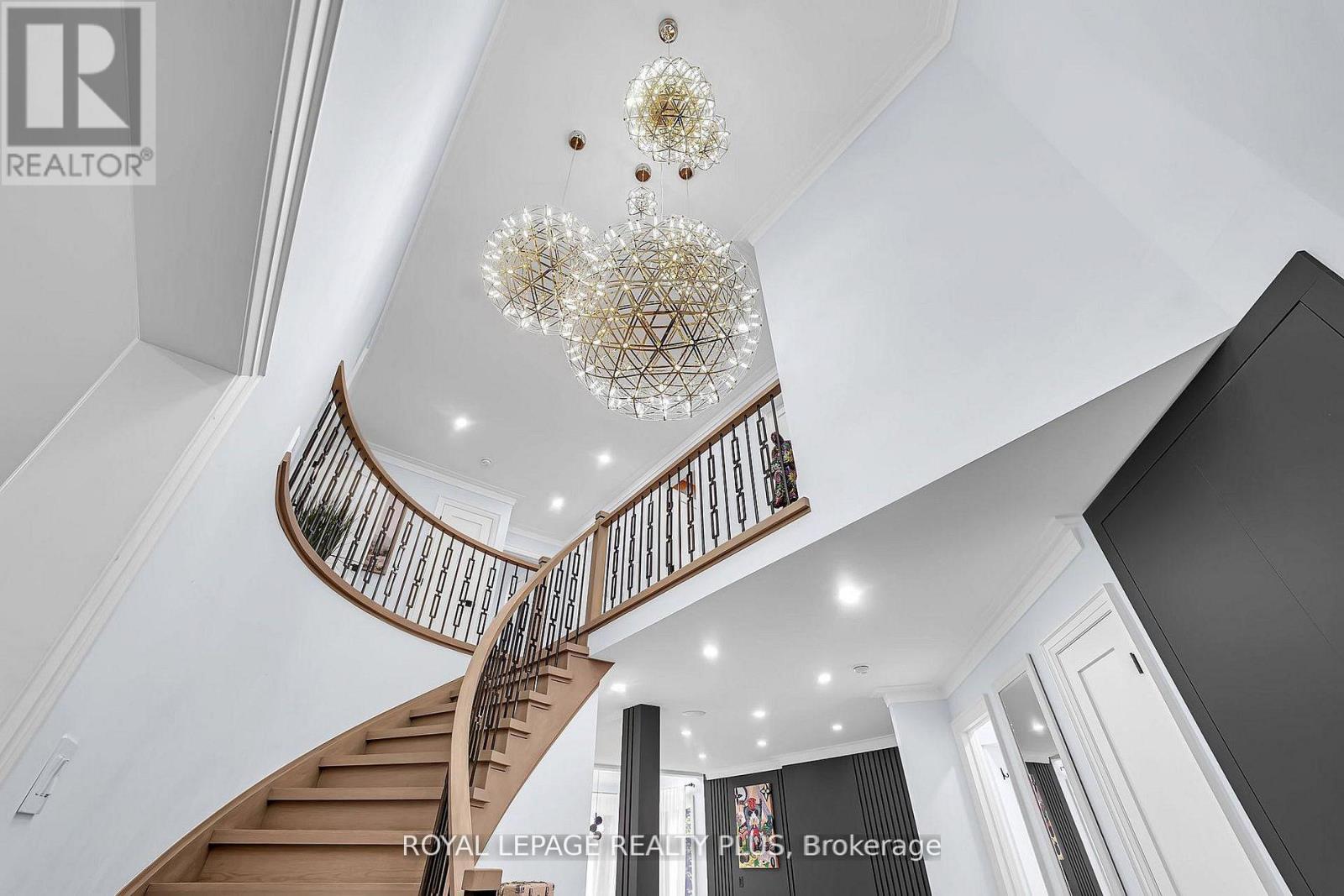 4344 DALLAS COURT - 7