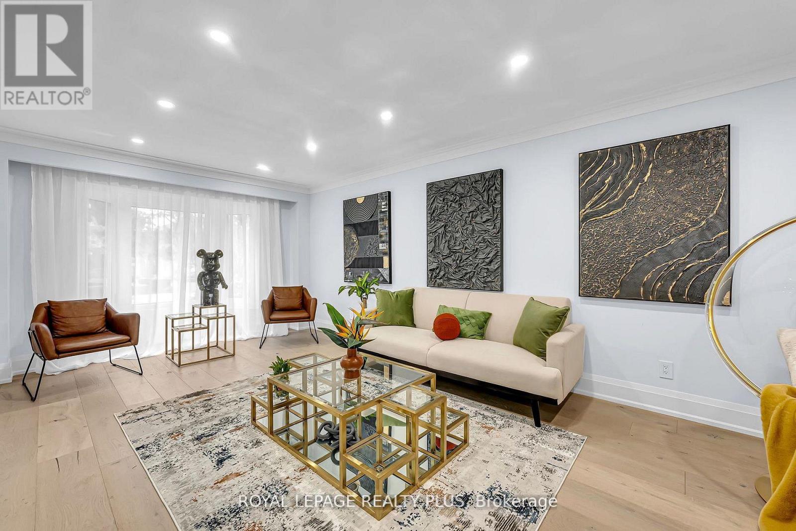 4344 DALLAS COURT - 8