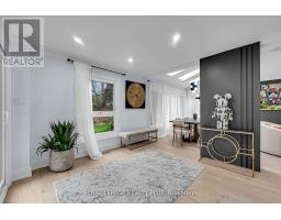 4344 Dallas Court, Mississauga, ON L4W4G7 Photo 15