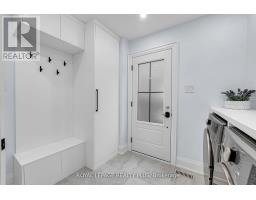 4344 Dallas Court, Mississauga, ON L4W4G7 Photo 21
