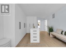 4344 Dallas Court, Mississauga, ON L4W4G7 Photo 25