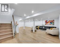 4344 Dallas Court, Mississauga, ON L4W4G7 Photo 37