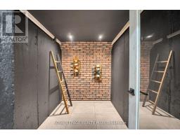 4344 Dallas Court, Mississauga, ON L4W4G7 Photo 38