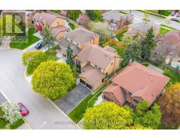 4344 Dallas Court, Mississauga, ON L4W4G7 Photo 47