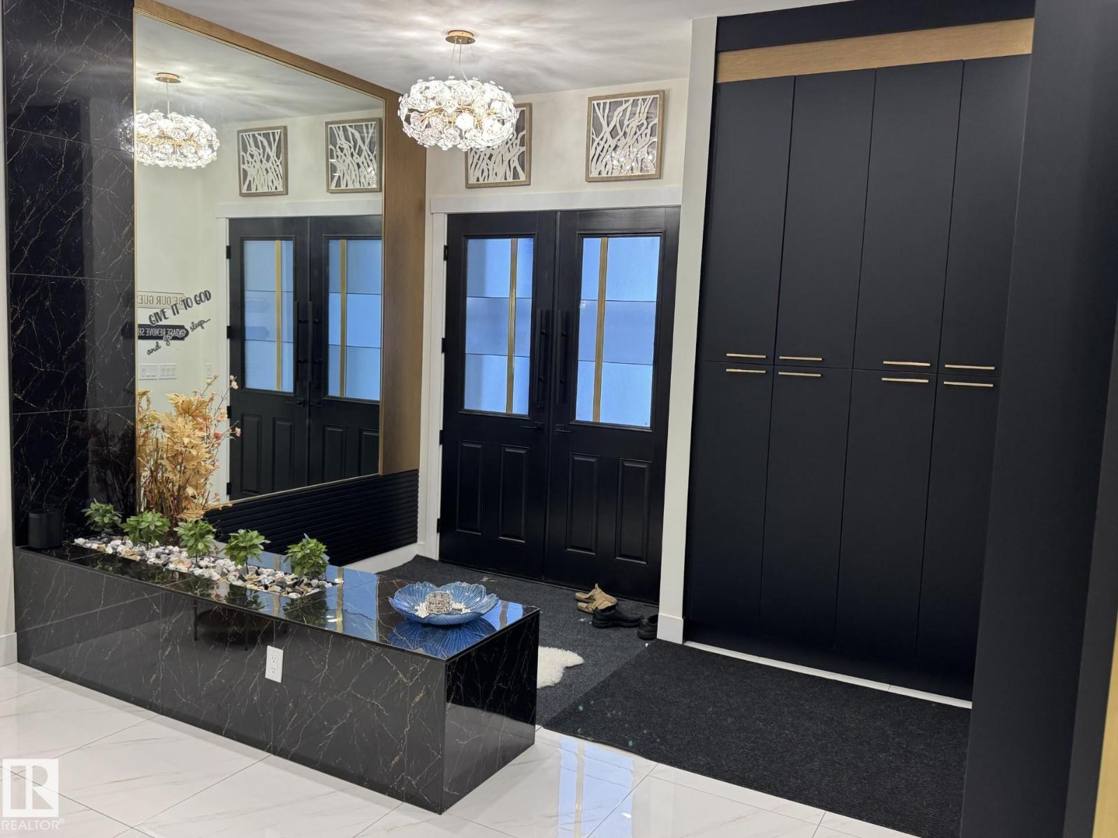 2123 18 AV NW - 8