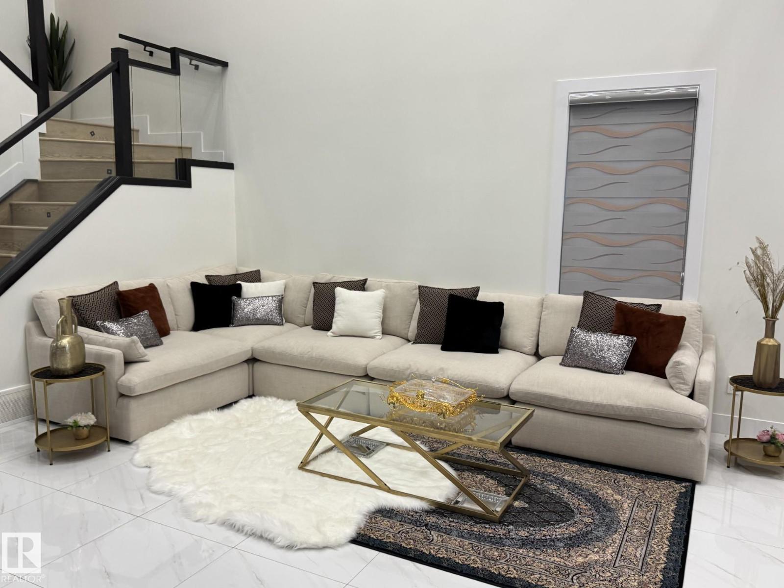 2123 18 AV NW - 9