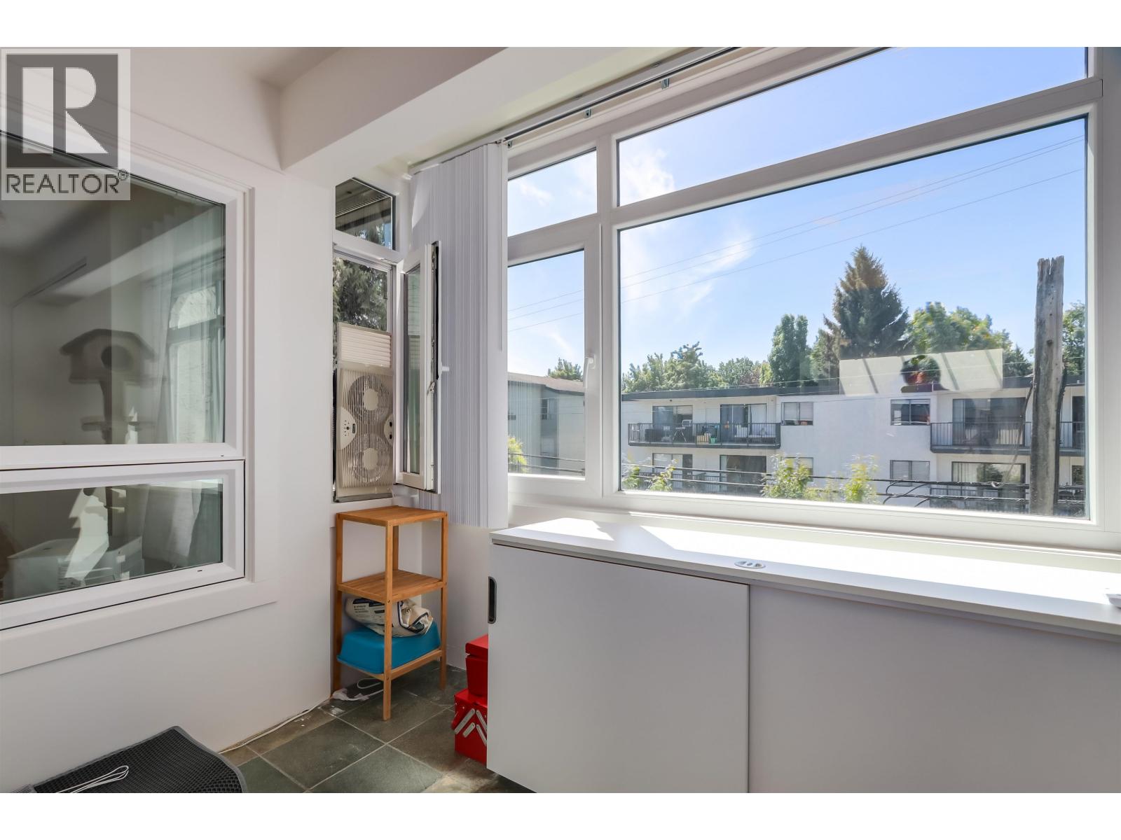 1 Bed, 1 Bath Condo for Sale in Vancouver – 311 1420 E 8TH AVENUE, Vancouver – MLS# R3122367 - Image 9