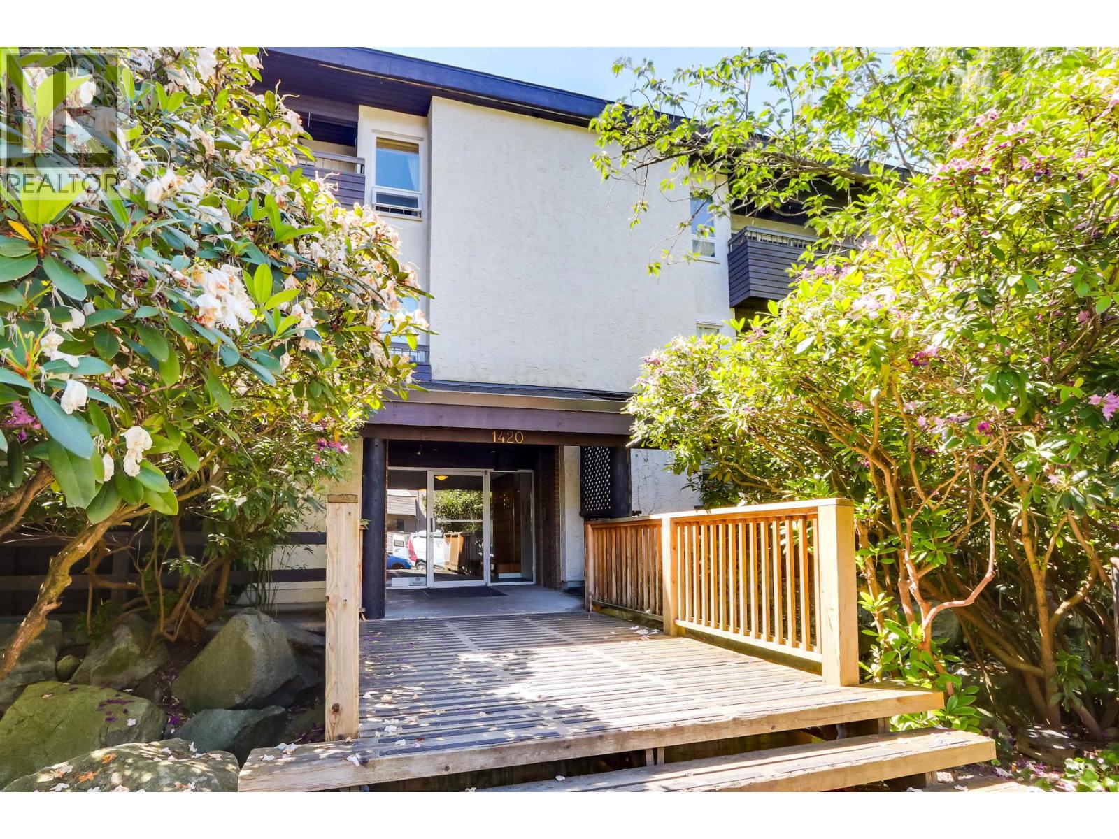 1 Bed, 1 Bath Condo for Sale in Vancouver – 311 1420 E 8TH AVENUE, Vancouver – MLS# R3122367 - Image 4