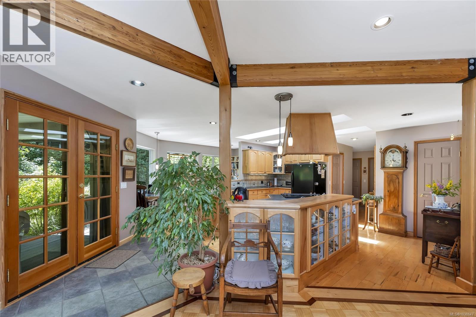 412 Isabella Point Rd, Salt Spring