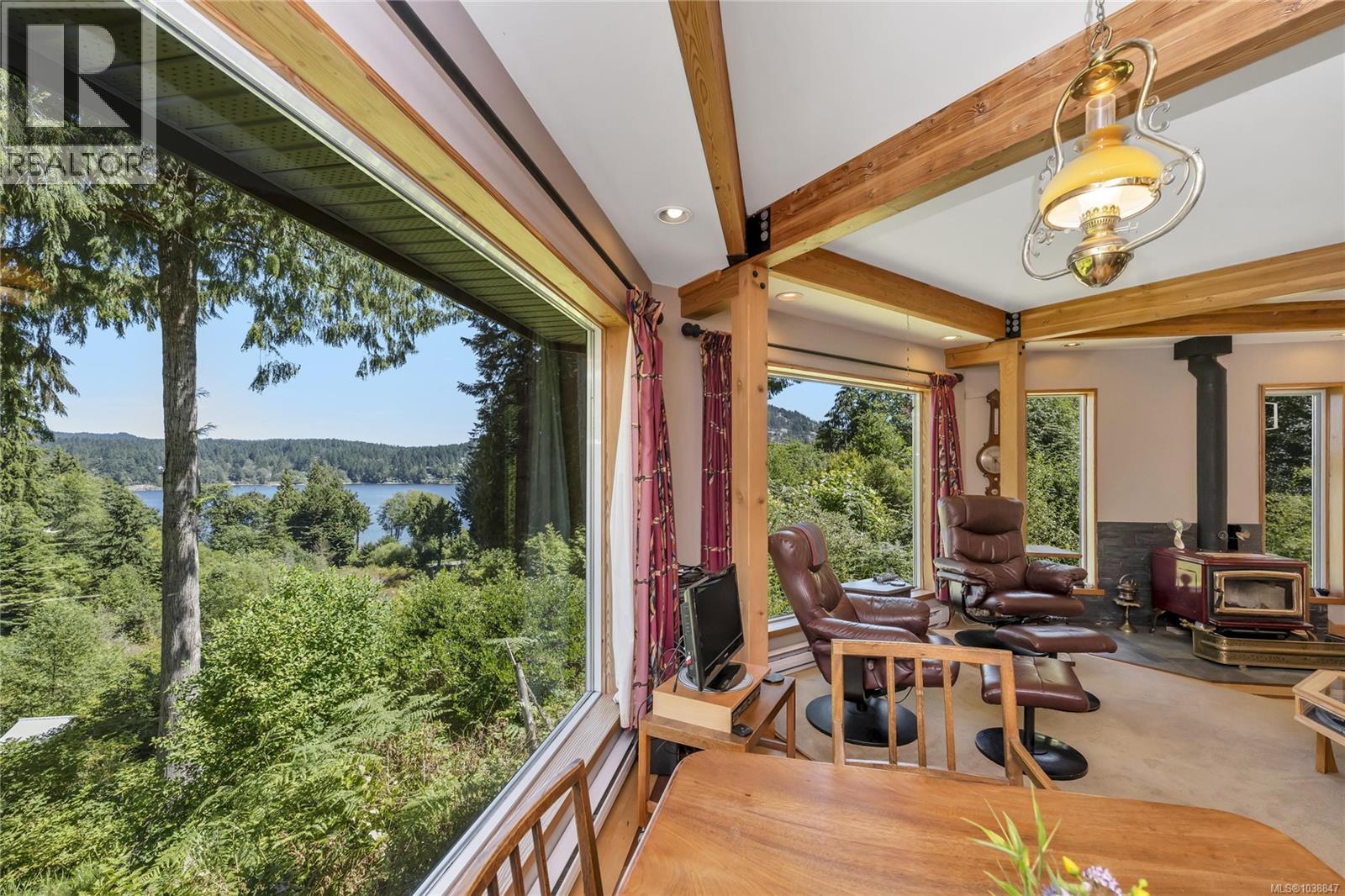 412 Isabella Point Rd, Salt Spring