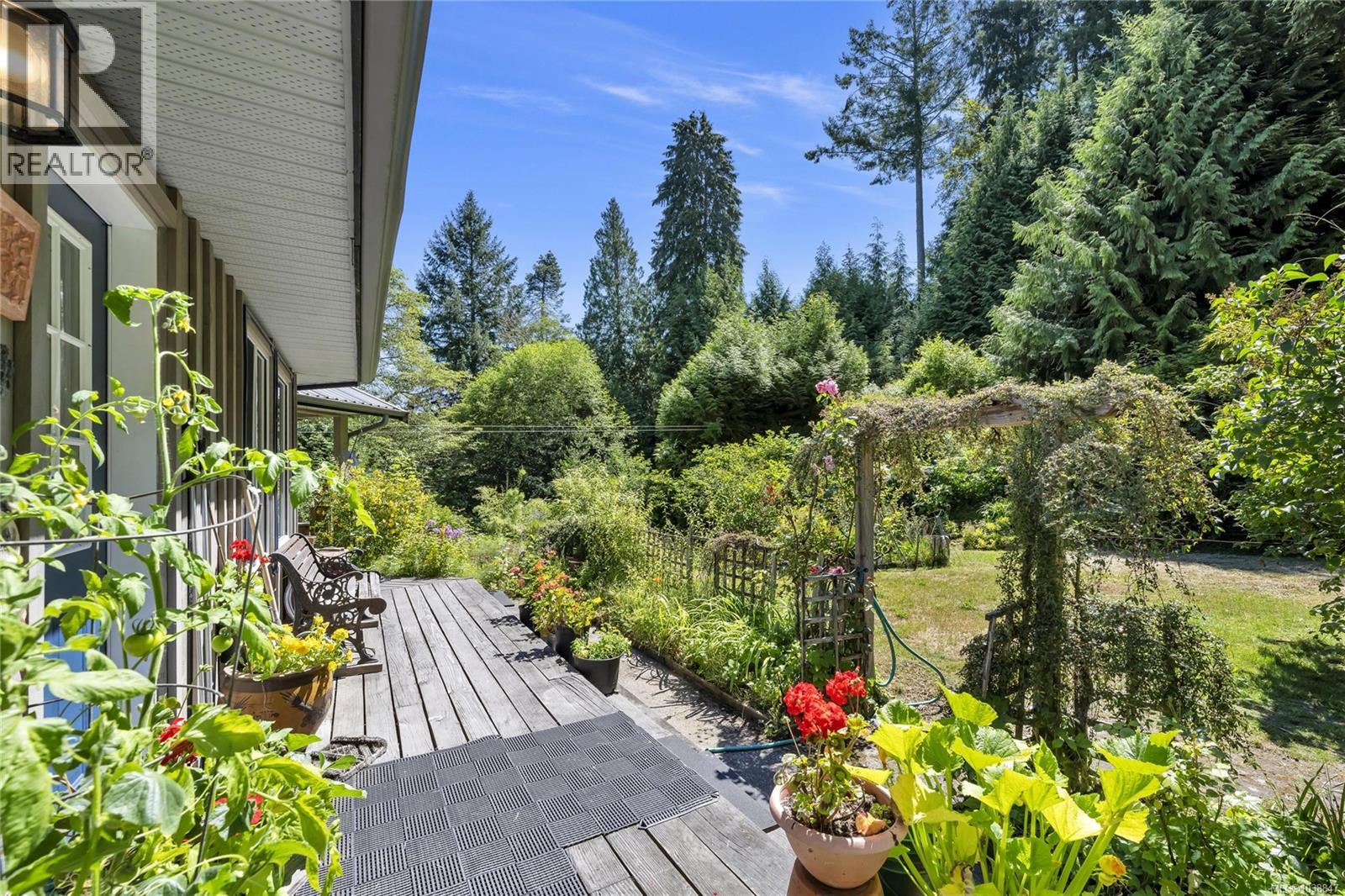 412 Isabella Point Rd, Salt Spring