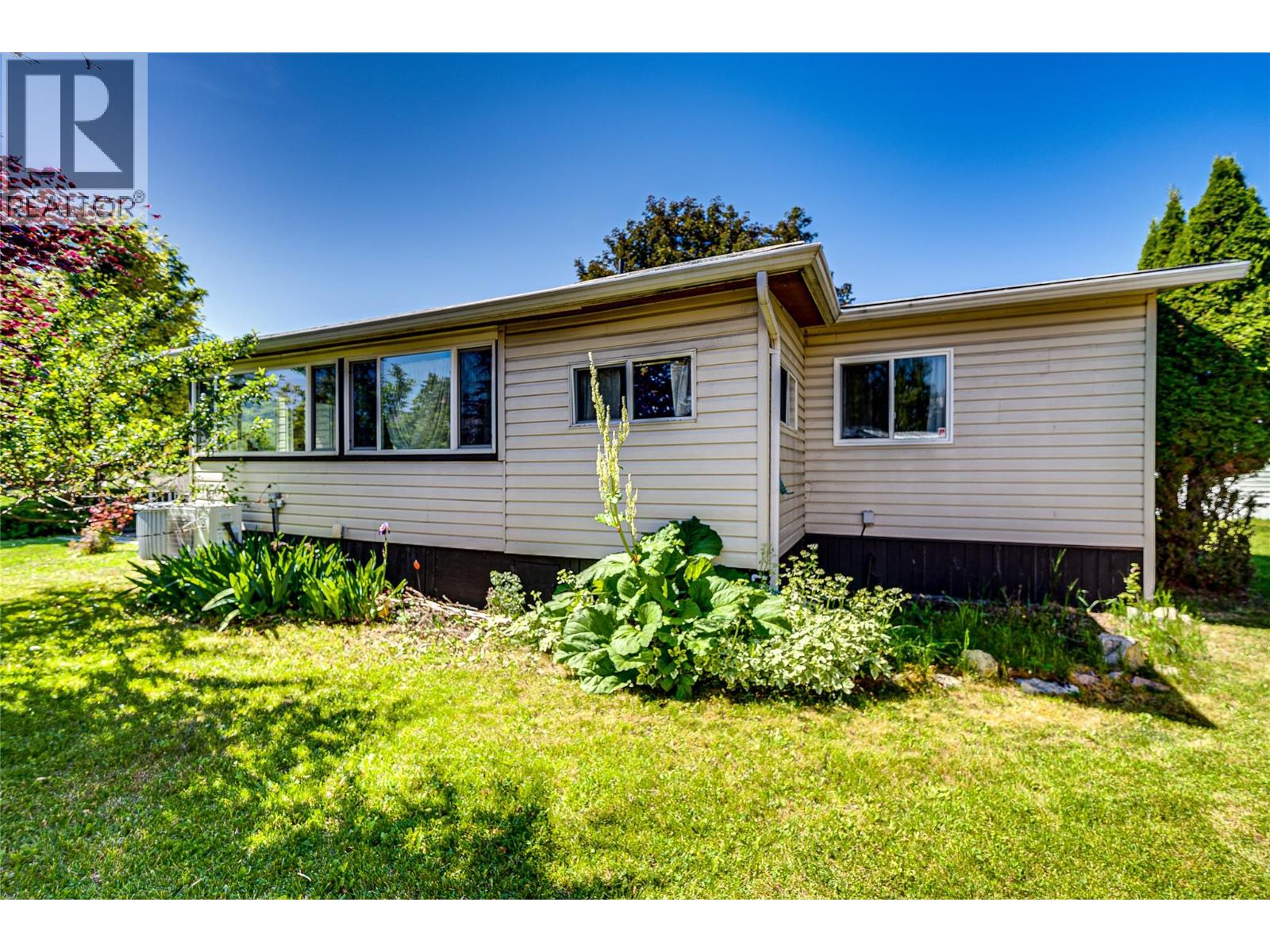 106 2727 Lakeshore Road, Vernon