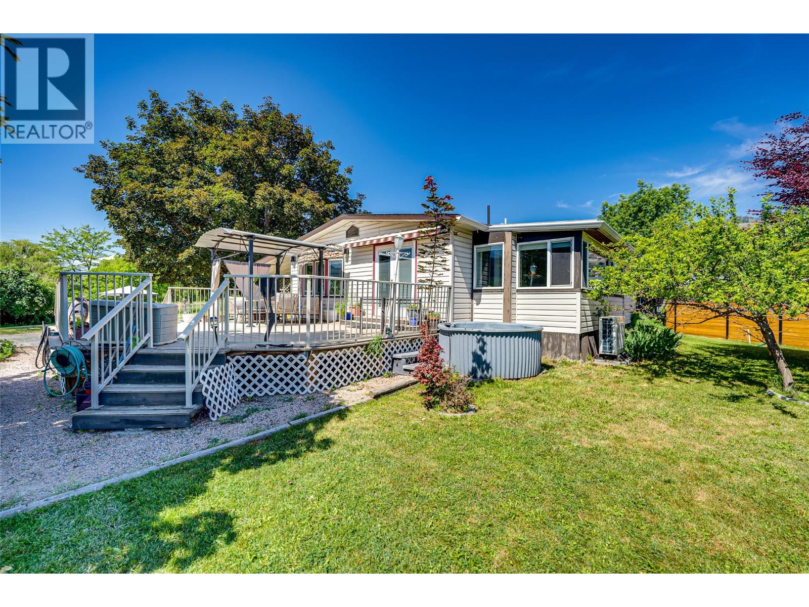 2727 Lakeshore Road Unit# 106