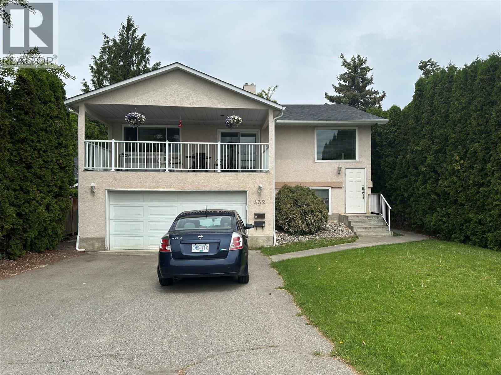432 Wardlaw Avenue - 1