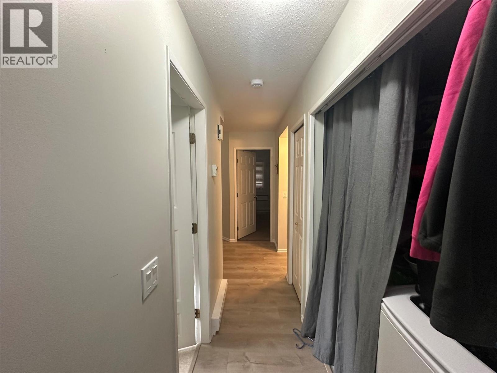 432 Wardlaw Avenue - 18