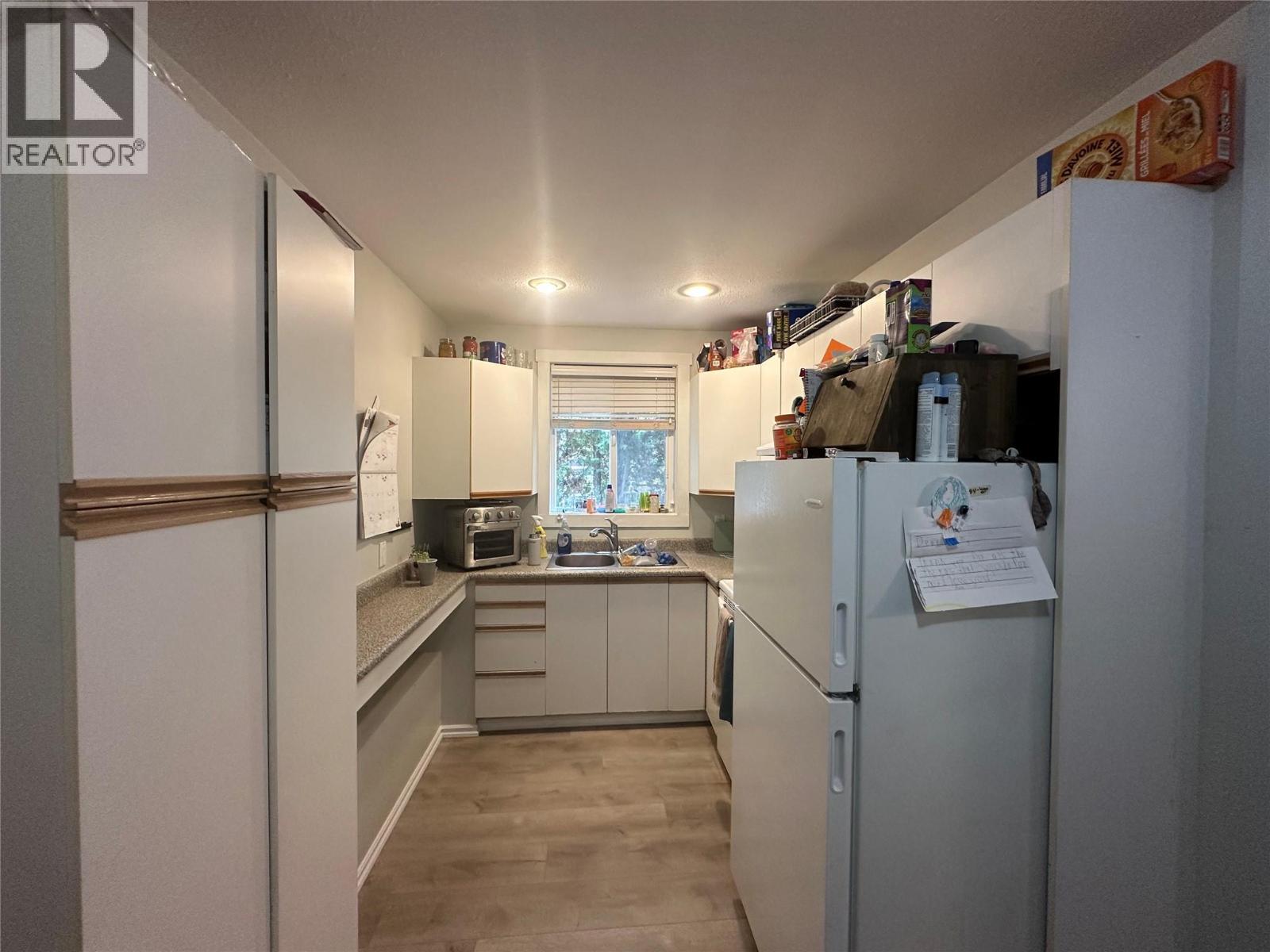  432 Wardlaw Avenue, Kelowna