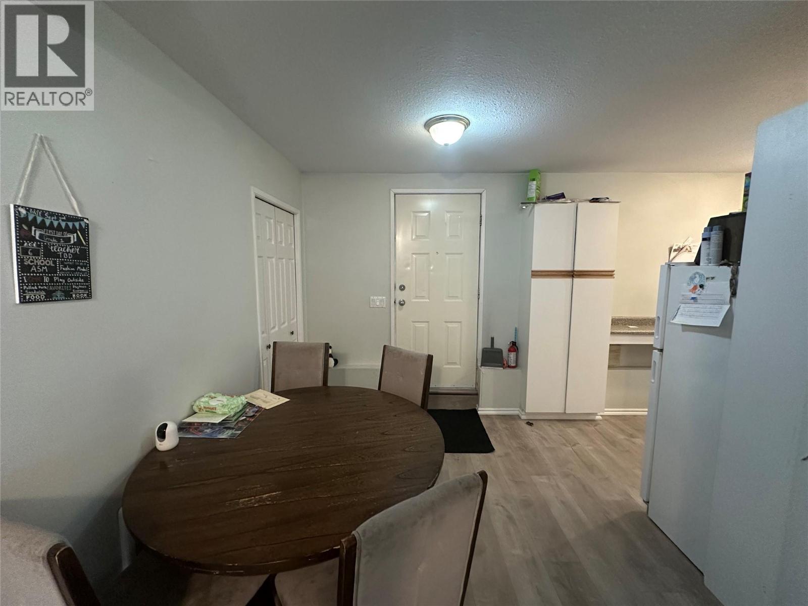 432 Wardlaw Avenue - 21