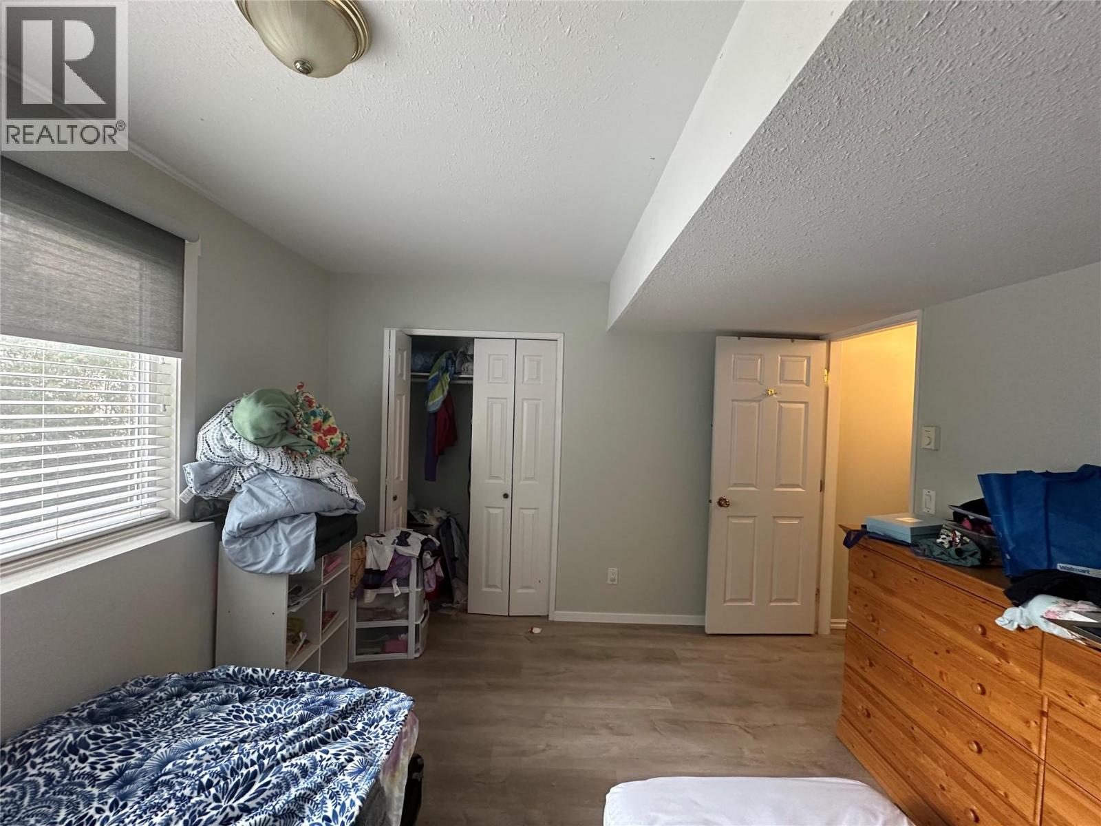 432 Wardlaw Avenue - 23
