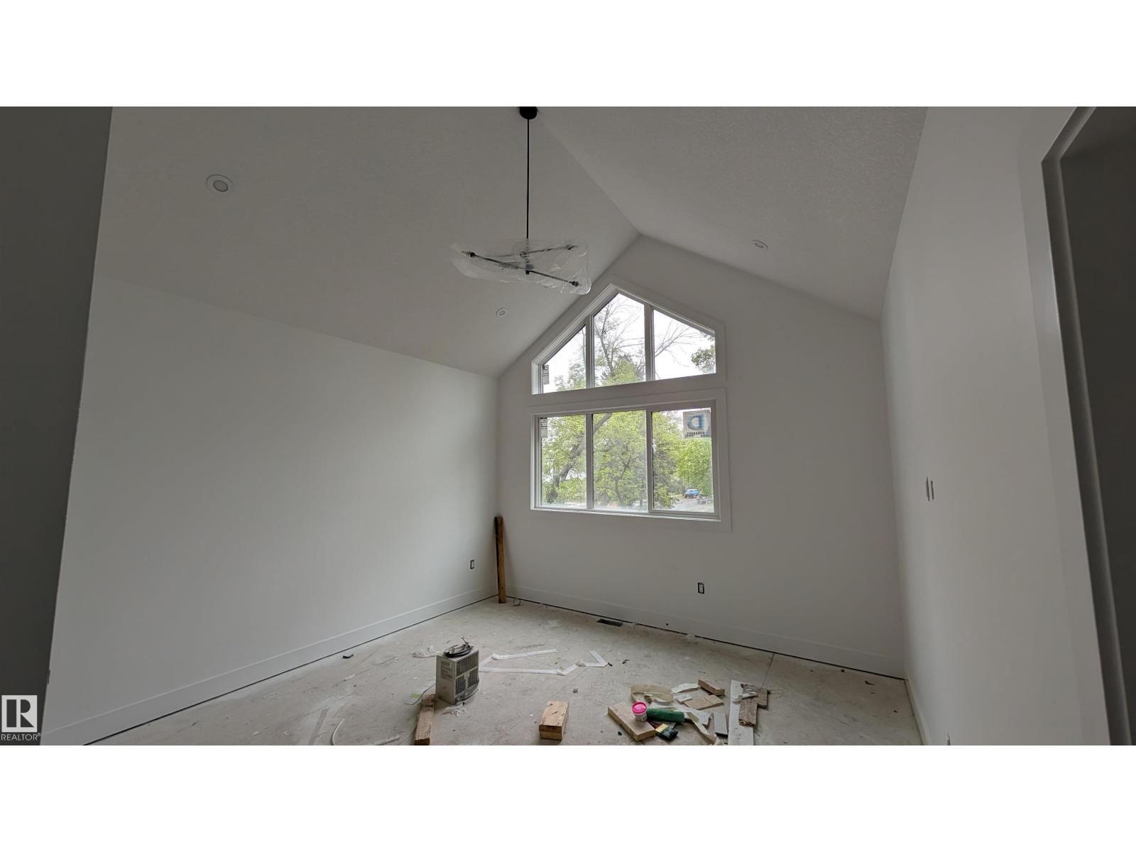 14706 103 AV NW NW - 8